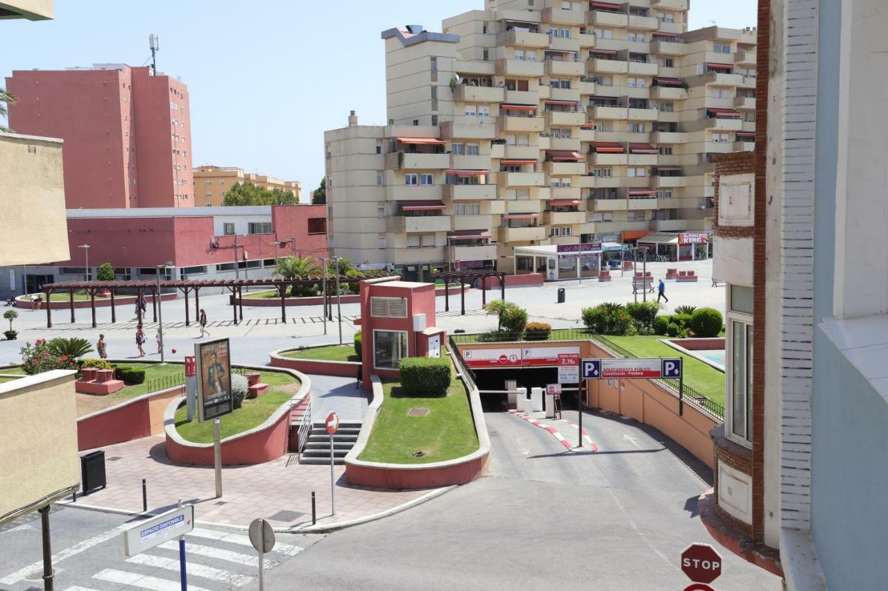 Hostal La Campana La Línea de la Concepción 외부 사진